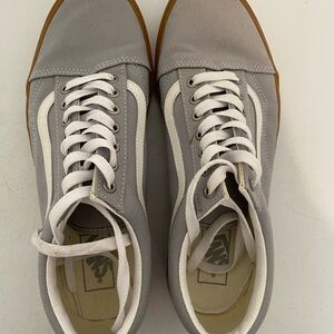 NWOT Vans Men’s Gray Low-Top Canvas Sneakers with White Stripe
